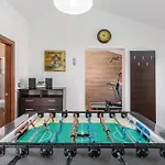 Holiday home Lovely In Svkirin With Sauna Jursici